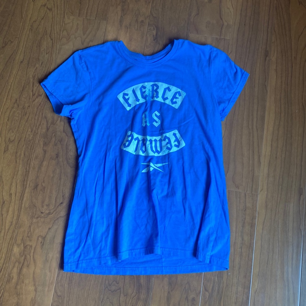 Reebok t-shirt